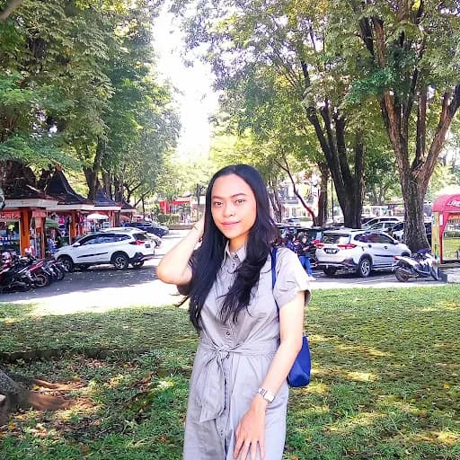 CV Dania Hasna Ningtyas