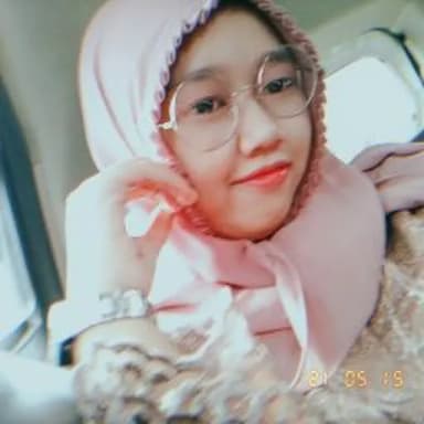 Profil CV Indri Indriani 01