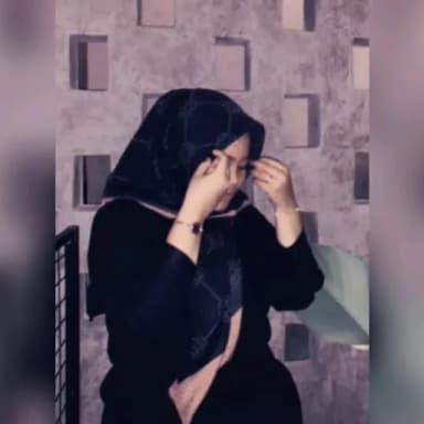 Profil CV Nadia Eka  Putri