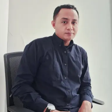 Profil CV Stenly Likumahwa