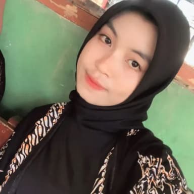 Profil CV Yori Nurmalinda