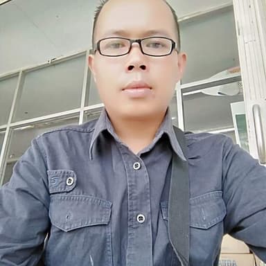 Profil CV Budi Anwar Hidayat