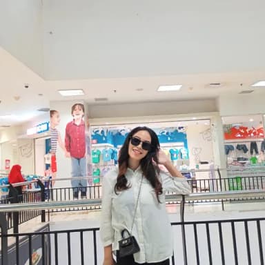 Profil CV PRATIWI BURHAN SEHA