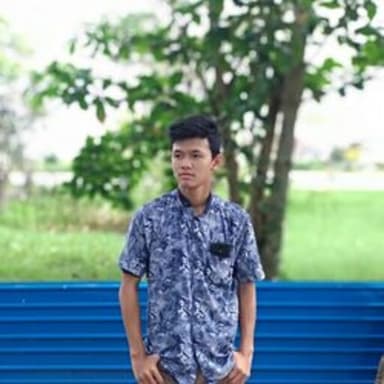 Profil CV Riza Hermawan