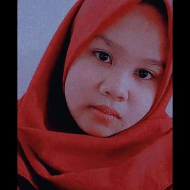 Profil CV Siti Wiladah Zulfa