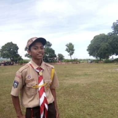 Profil CV Tri Sultan Bulqiah