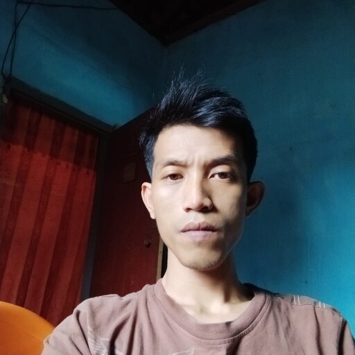 Profil CV Ari Dermawan - Rider