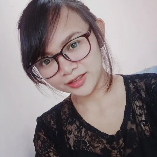 Profil CV Endah Wulansari - Resepsionis