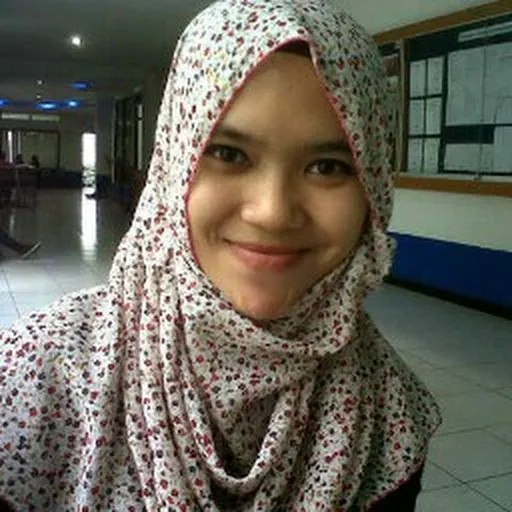 Profil CV Feby Nurafiah - Guru Mata Pelajaran