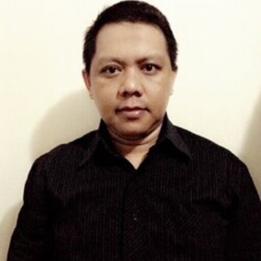 Profil CV Hasnawi - Visual Merchandiser