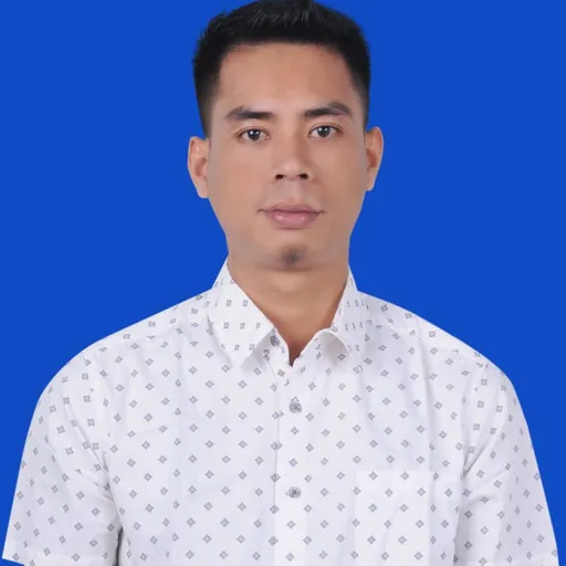 Profil CV HENDRI - OPERATOR OHT