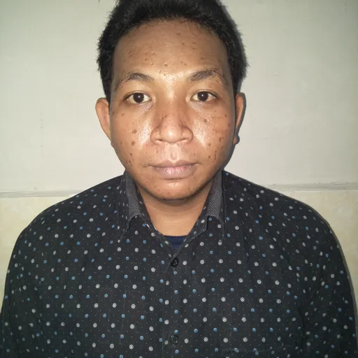 Profil CV Ridwan - Staf