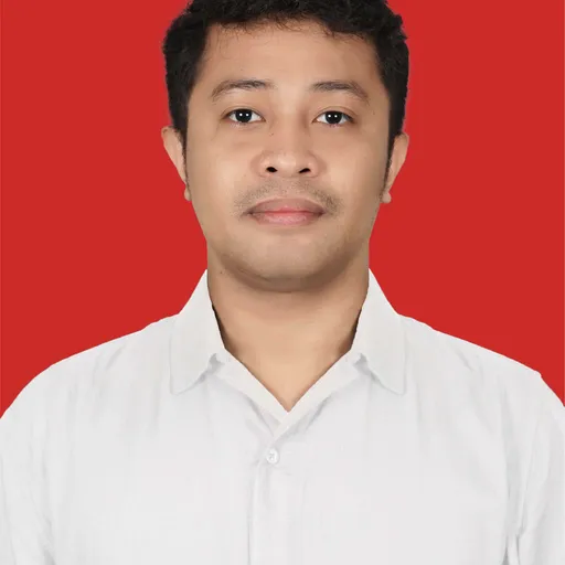Profil CV La Dhyan - DESAINER GRAFIS