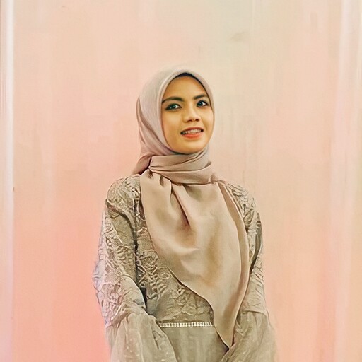 Profil CV Nada Pramida - Magang