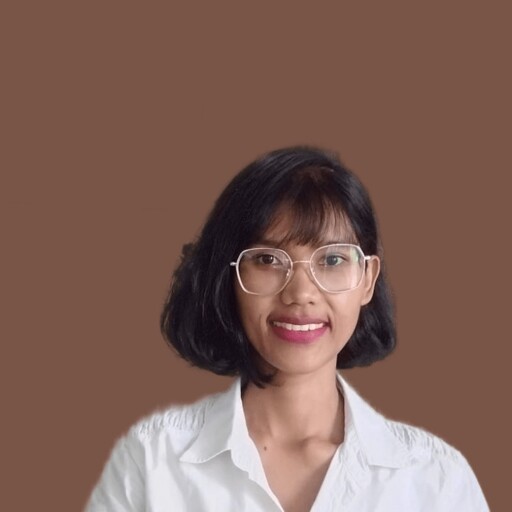 Profil CV Ni Nyoman Supadmini - Staff Administrasi