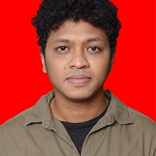Profil CV Veritas Lazarus - SMA N 15