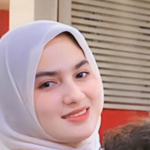 Profil CV Vina thursina - Madrasah ibtidaiyah
