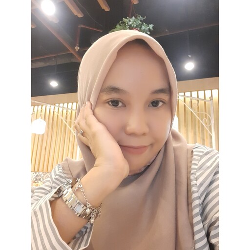 Profil CV Yulia Purnama Dewi, S.M. - SMAN 1 Tenggarong Seberang
